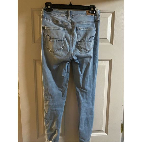 American Eagle Super Hi-Rise Jegging Crop size 4 - Picture 6 of 10